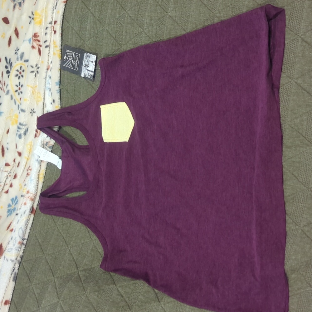 BNWT Oiselle lux boxy tank size 6 purple